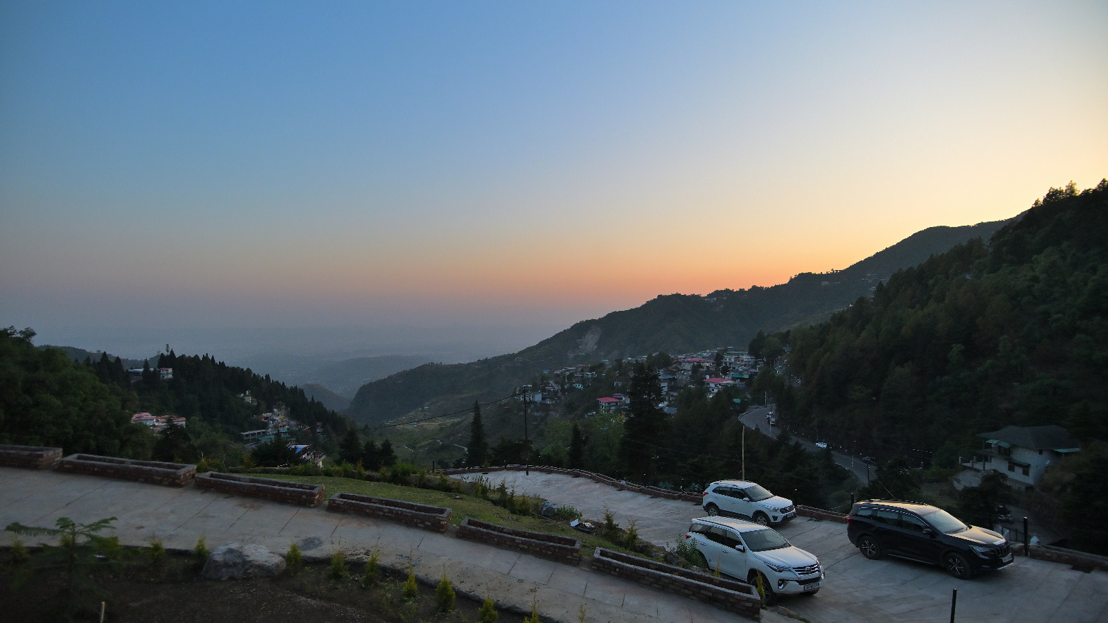 Mokshamstays Hero Image